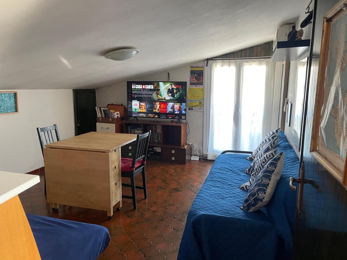 Cinemahouse Terramare - Beach & Maxitv Санта-Маринелла Экстерьер фото